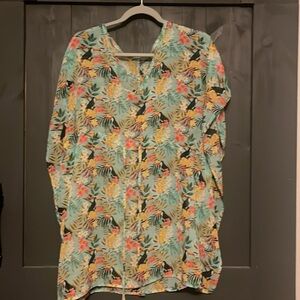 Swim suit cover up women’s size small